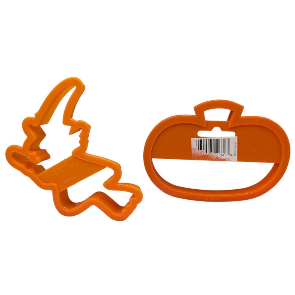 Vintage Halloween Cookie Cutters Orange Plastic Ekco Witch Broom Wilton Pumpkin‎